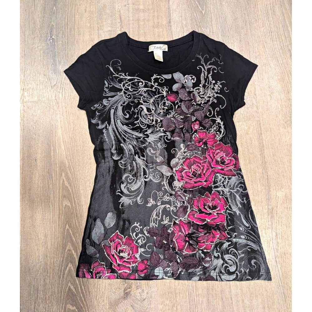 Twisted Couture Juniors Black Floral Rose Graphic Crew Neck Tee Shirt Women's S